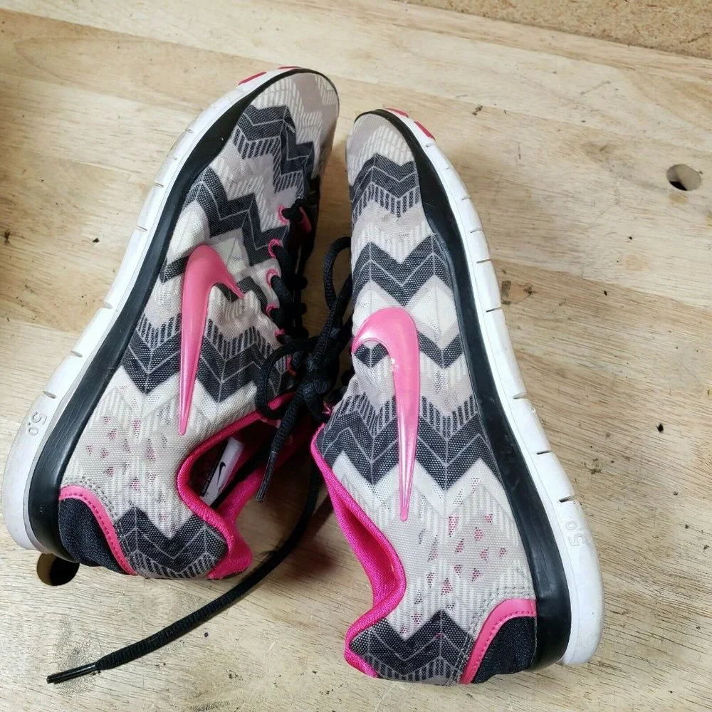 Womens Nike Free TR Fit 3 Running Shoes Size‎ 8.5 (555159-015)